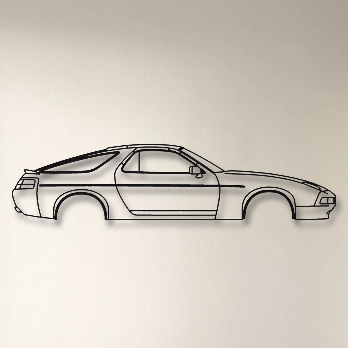 Porsche 928 GTS floating mount drop-shadow detail