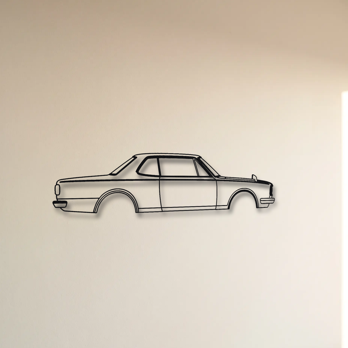 Nissan Skyline 2000 GT-R Hakosuka PGC10 floating mount drop-shadow detail