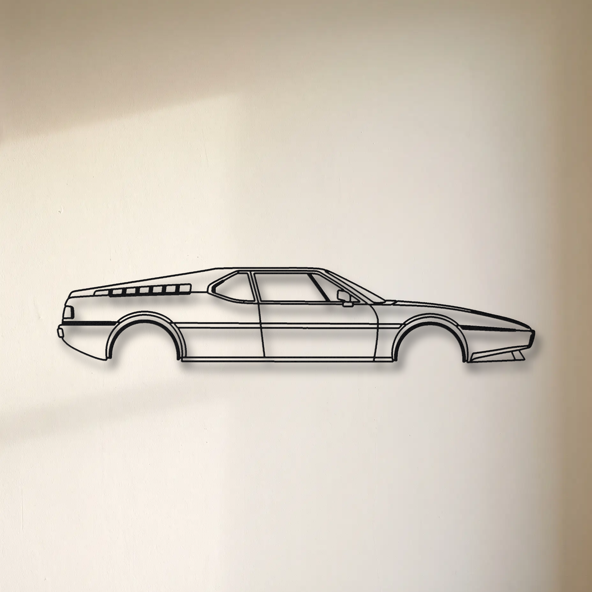 BMW M1 floating mount drop-shadow detail