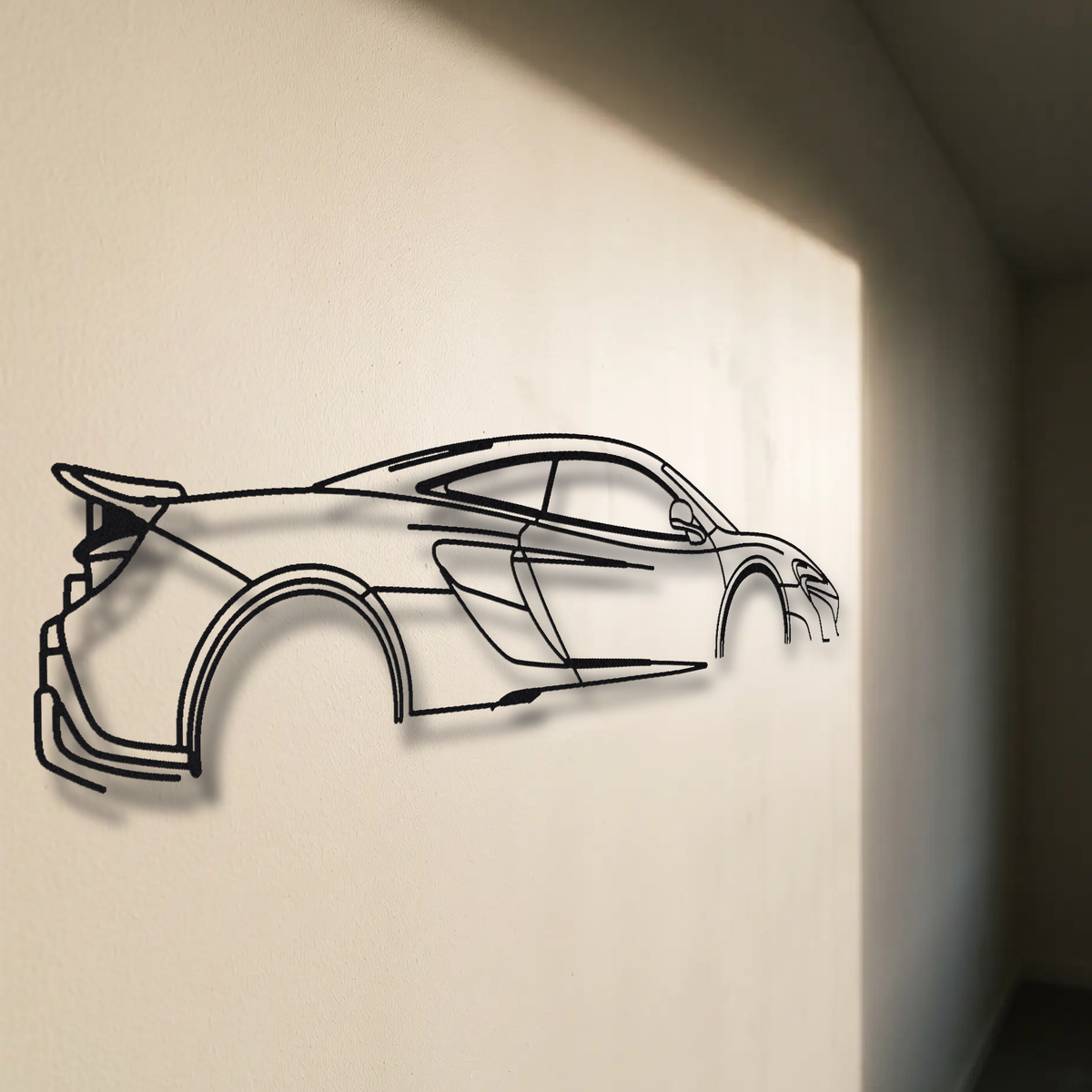 McLaren 675LT floating mount drop-shadow detail