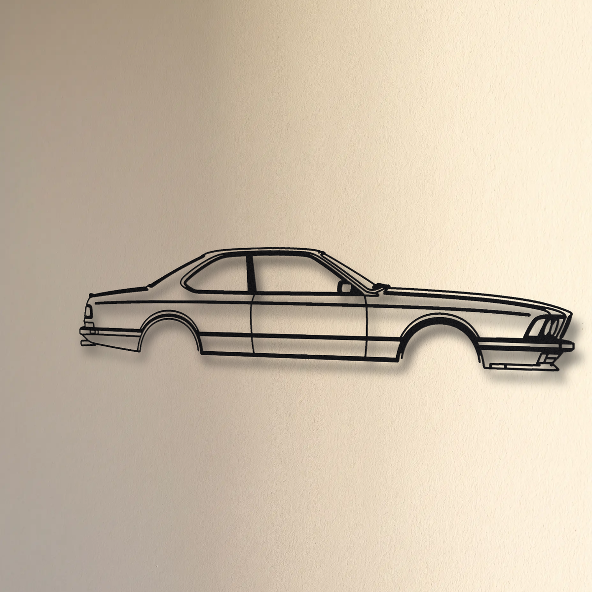 BMW M635CSi / M6 E24 floating mount drop-shadow detail