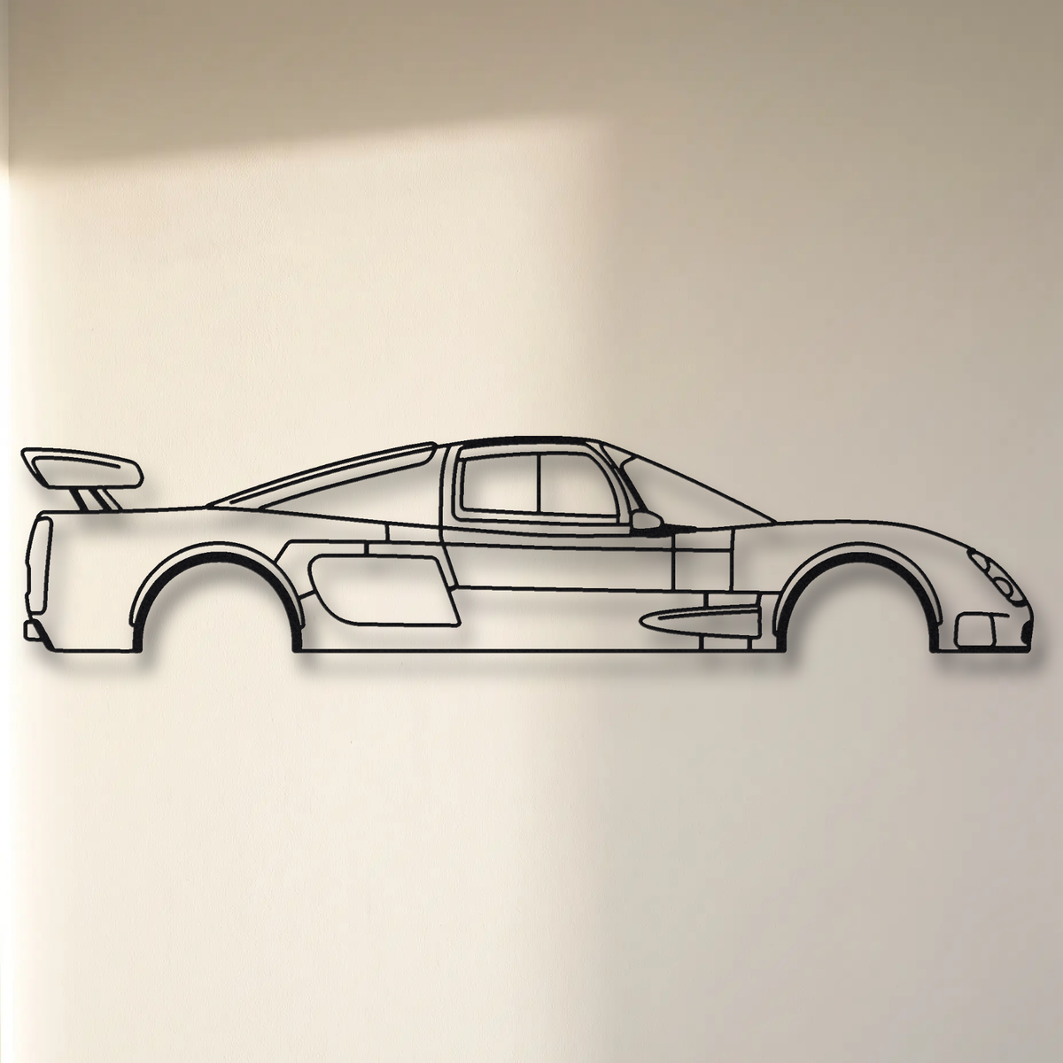 Ultima GTR floating mount drop-shadow detail