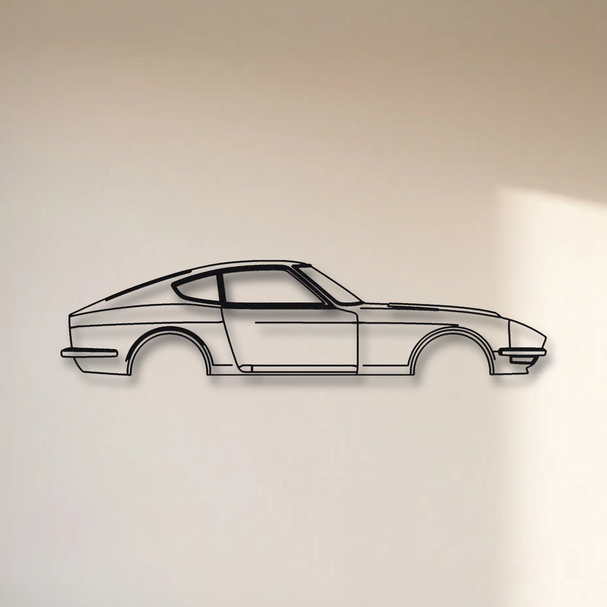 Datsun 240Z floating mount drop-shadow detail